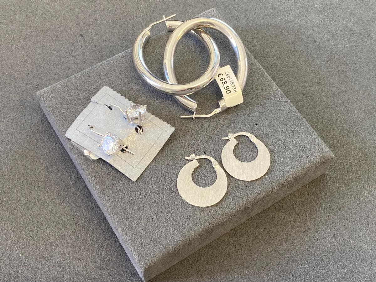 Pendientes de plata y otros materiales — imagen 2