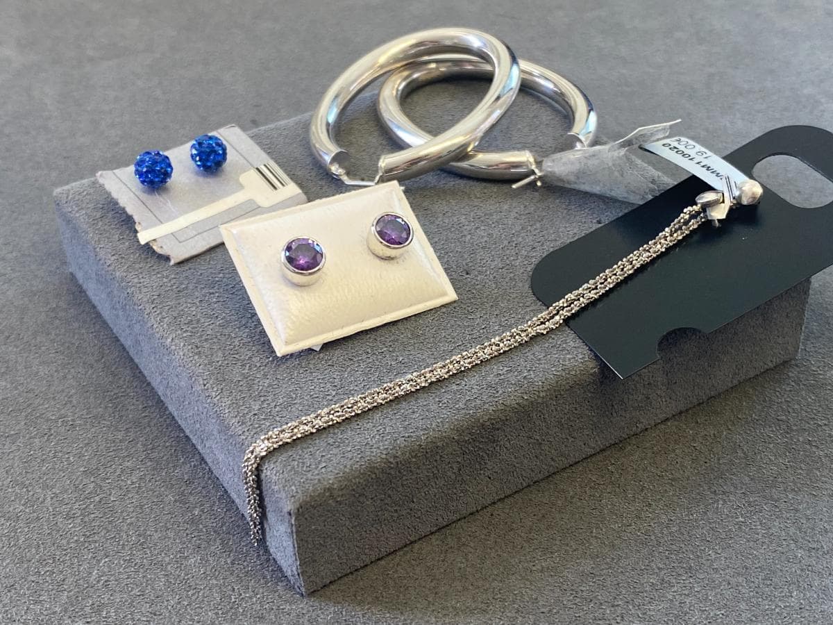 Pendientes de plata y otros materiales — imagen 4
