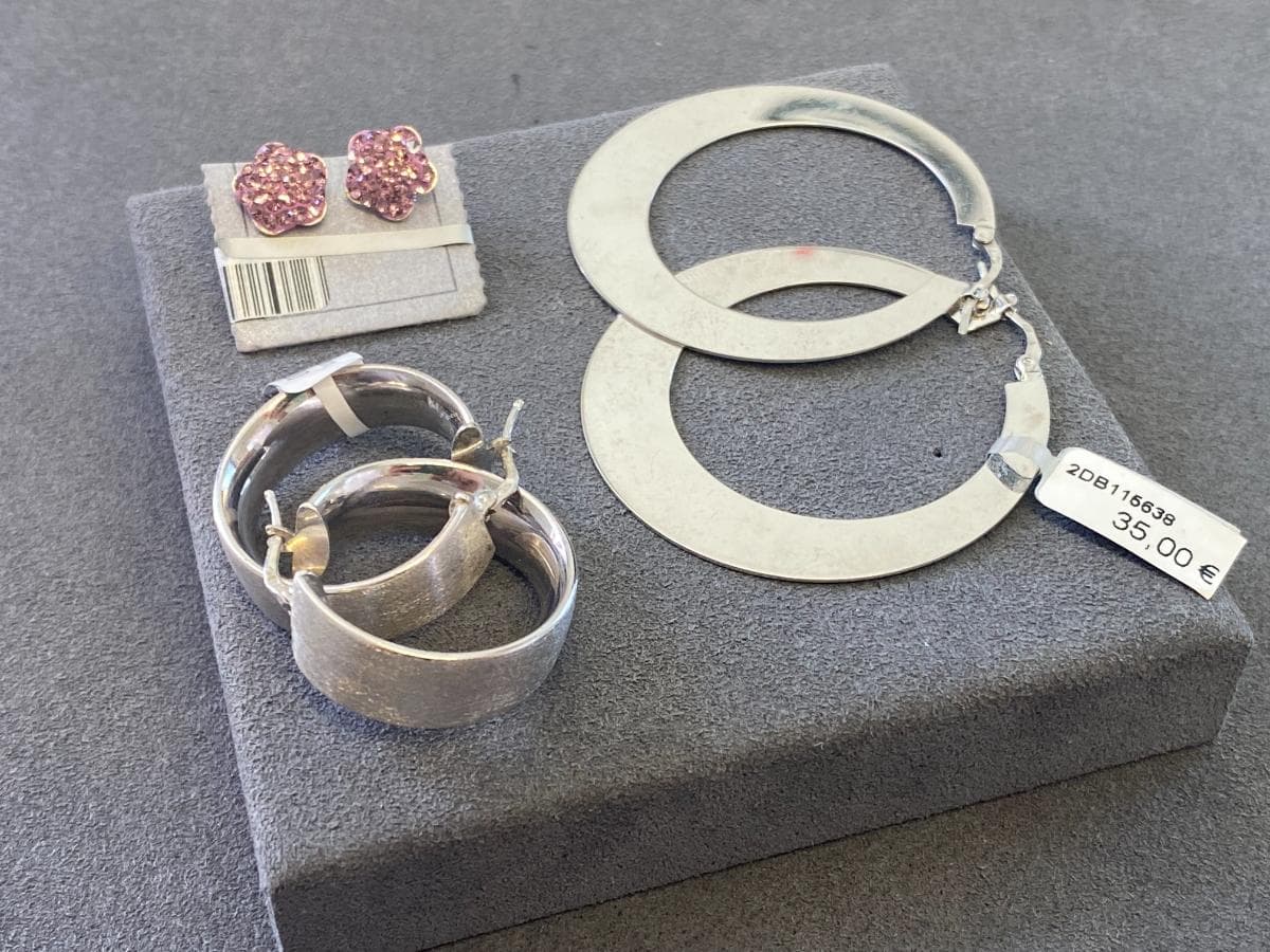 Pendientes de plata y otros materiales — imagen 3