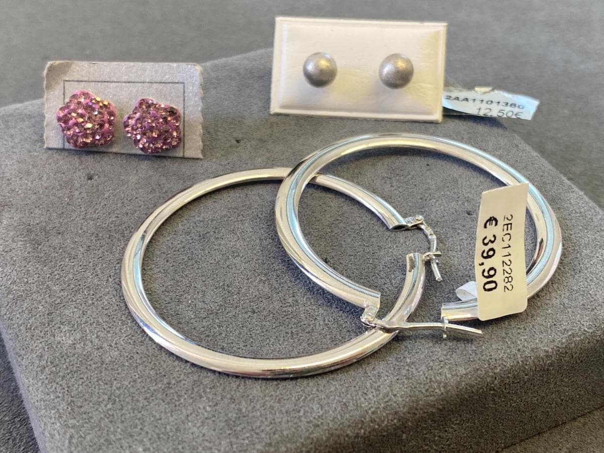 Pendientes de plata y otros materiales — imagen 3
