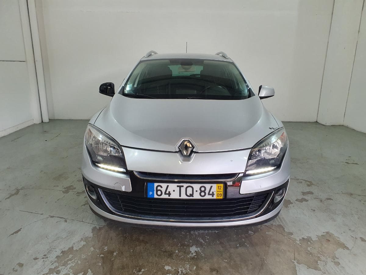 Renault Mégane 1.5 DCI · Año 2012 — imagen 2