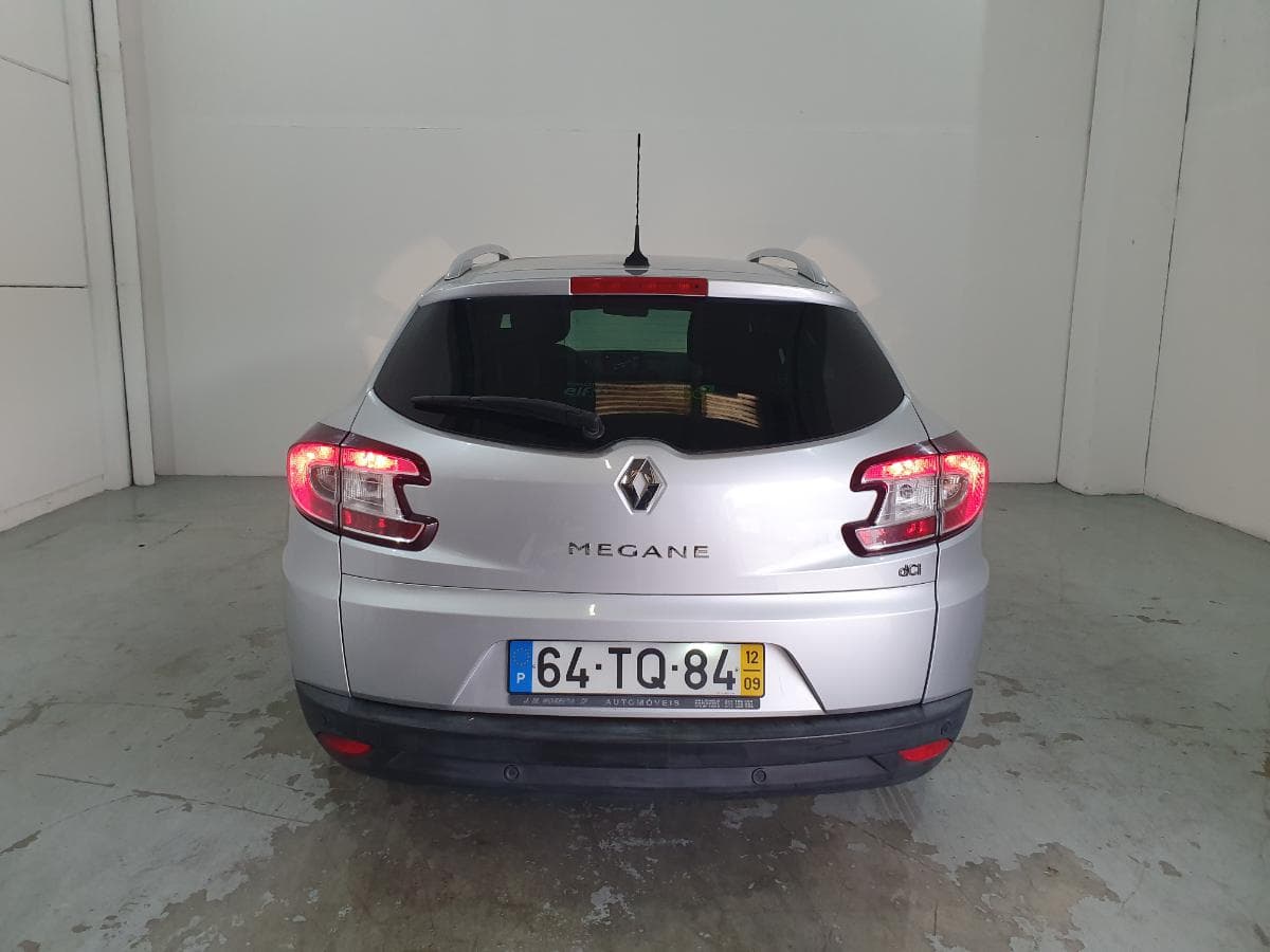 Renault Mégane 1.5 DCI · Año 2012 — imagen 7