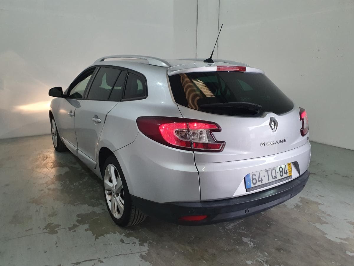 Renault Mégane 1.5 DCI · Año 2012 — imagen 10