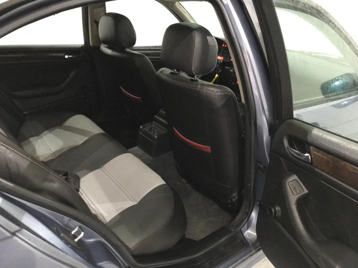 BMW 320D · Ano 1999 — image 23