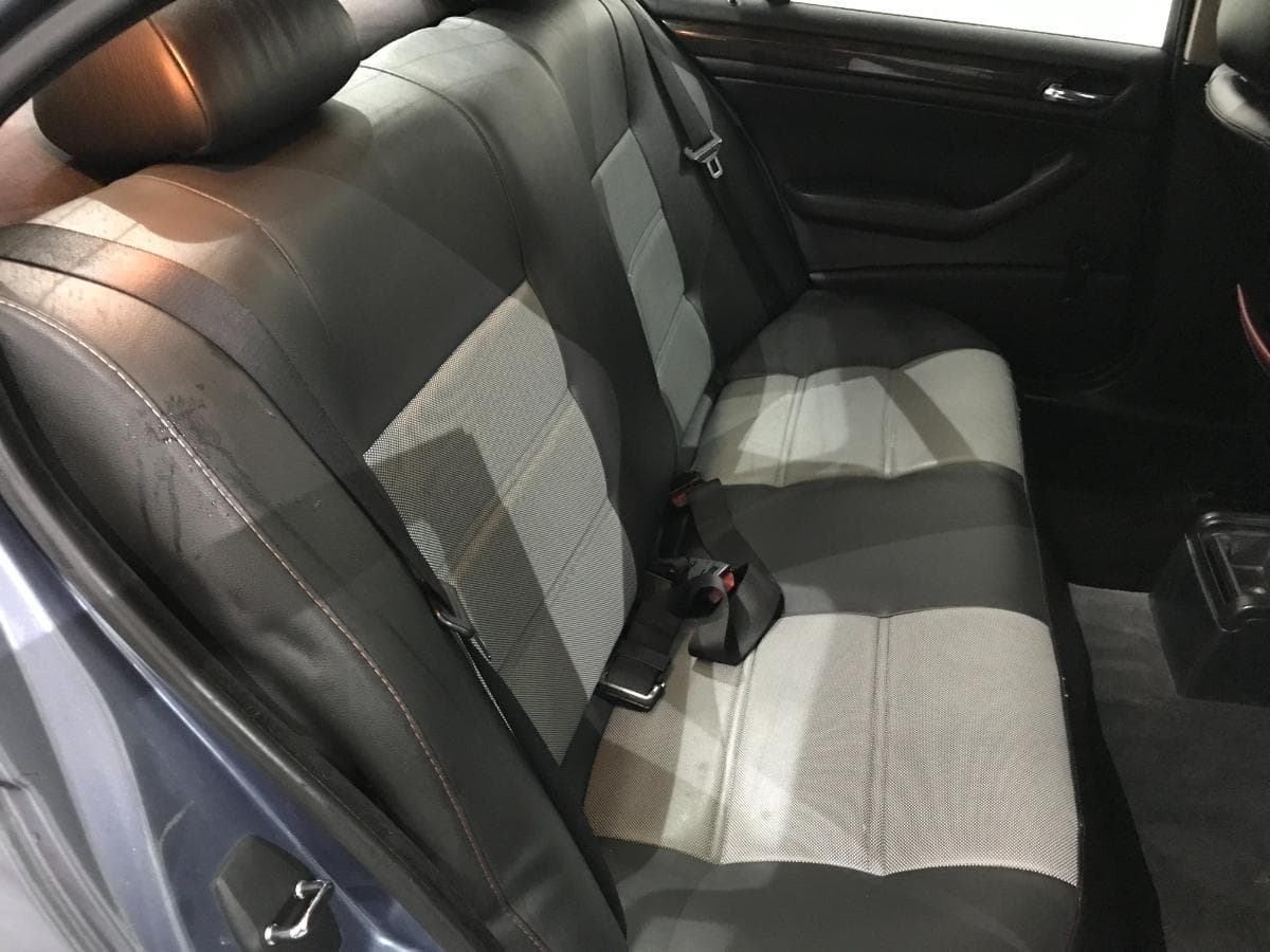 BMW 320D · Ano 1999 — image 25
