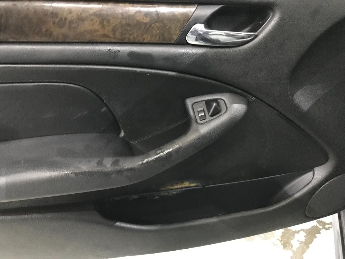 BMW 320D · Ano 1999 — image 32