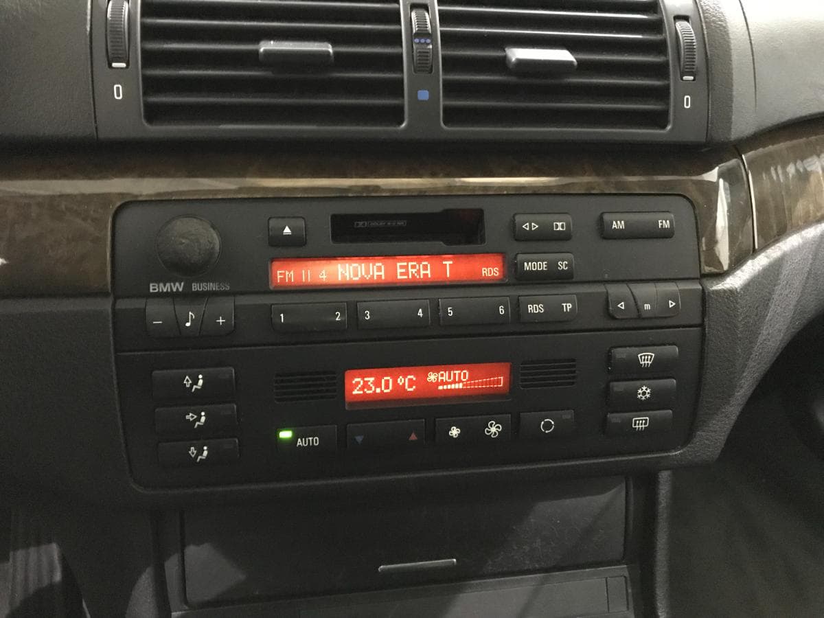 BMW 320D · Ano 1999 — image 34