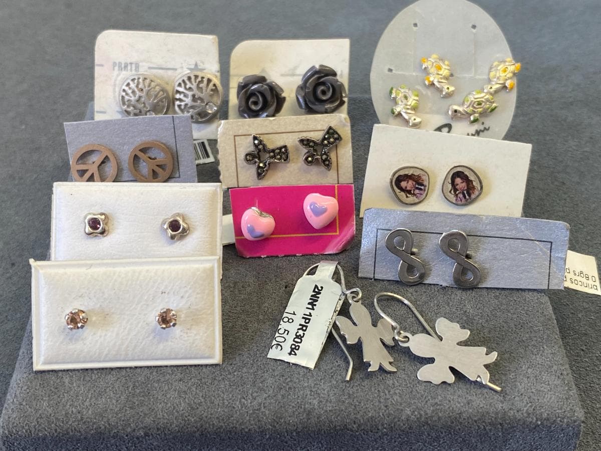 Pendientes de plata y otros materiales — imagen 2