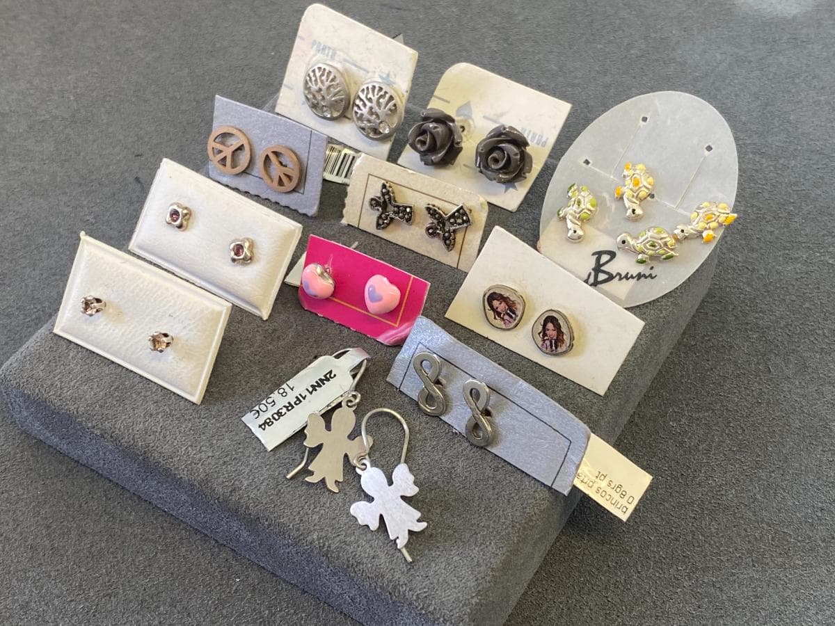 Pendientes de plata y otros materiales — imagen 4