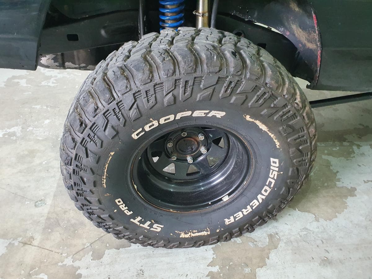 Toyota Land Cruiser 250 · Ano 1988 — image 23