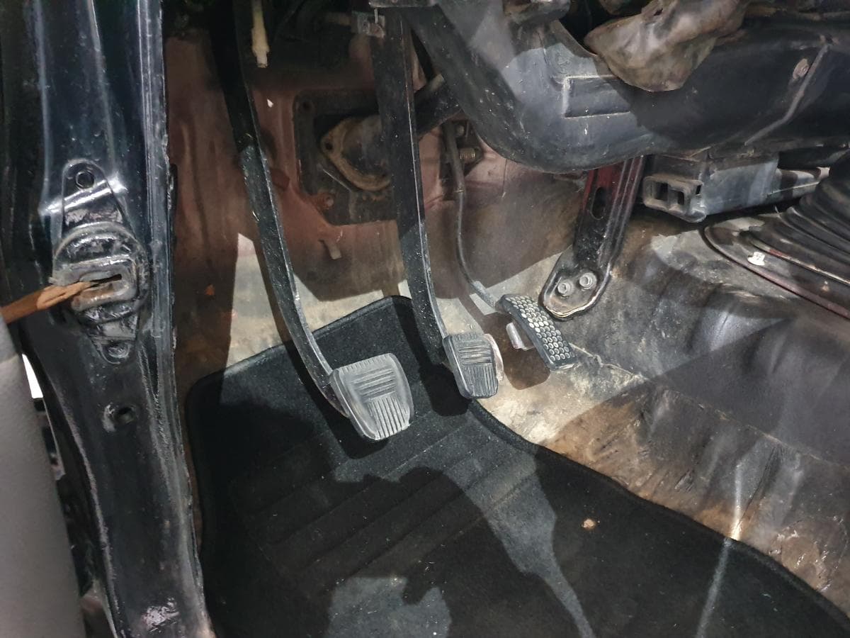 Toyota Land Cruiser 250 · Ano 1988 — image 33