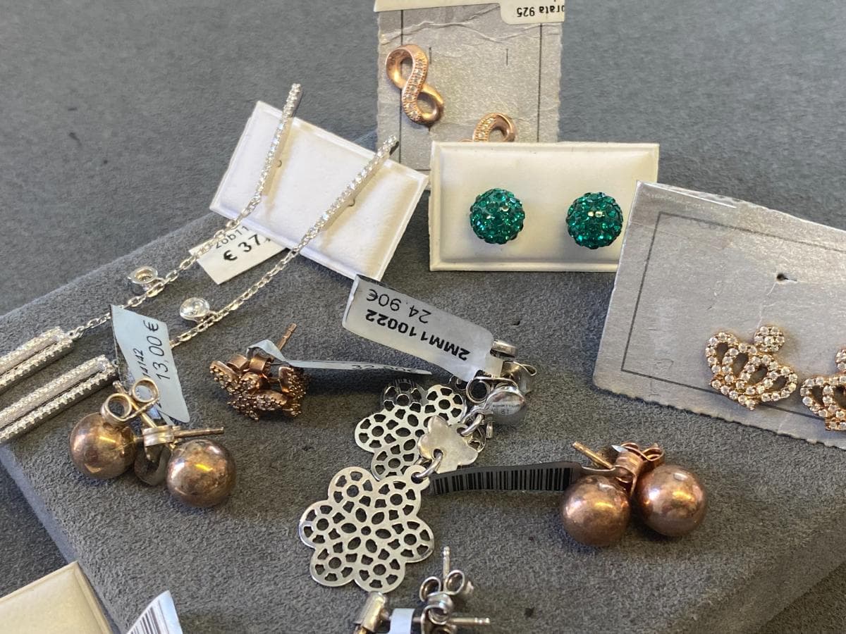 Pendientes de plata y otros materiales — imagen 4