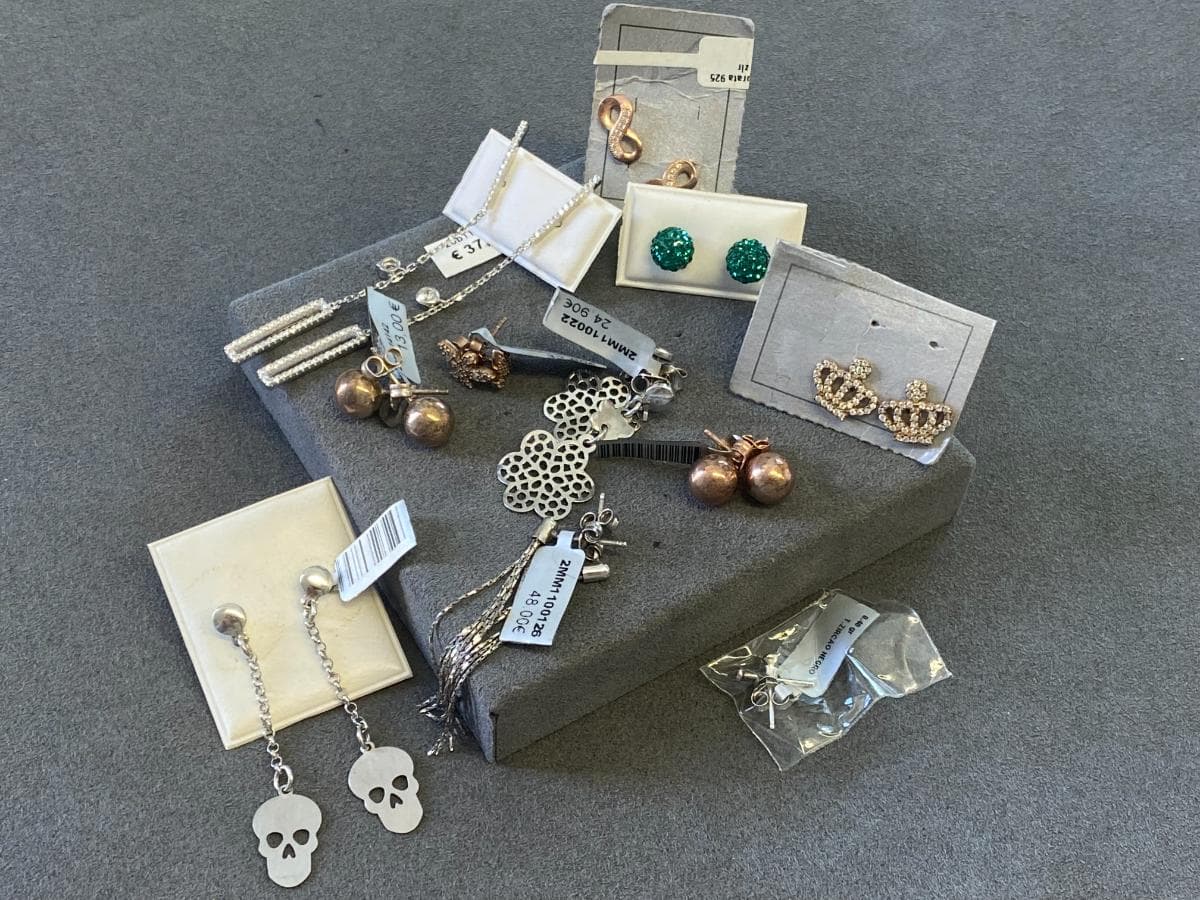 Pendientes de plata y otros materiales — imagen 5