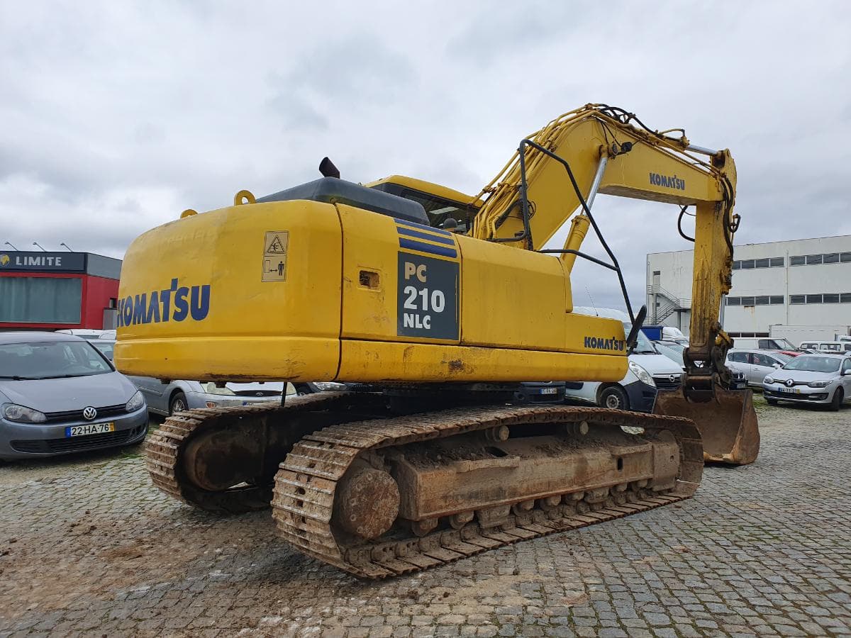 Giratória Komatsu PC210NLC-7K — imagen 4