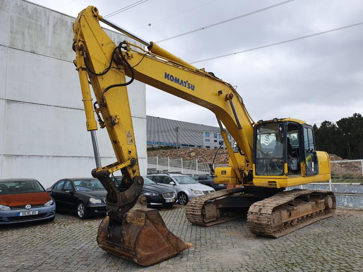 Giratória Komatsu PC210NLC-7K — imagen 2