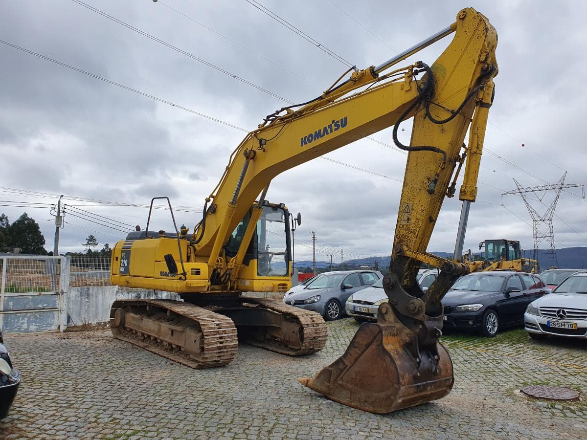 Giratória Komatsu PC210NLC-7K — imagen 1