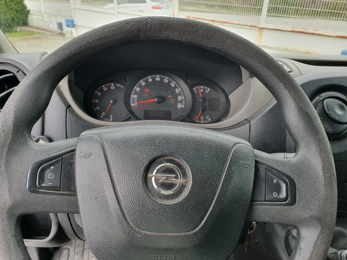 Opel Movano 2.3 CDTI · Ano 2017 — image 32