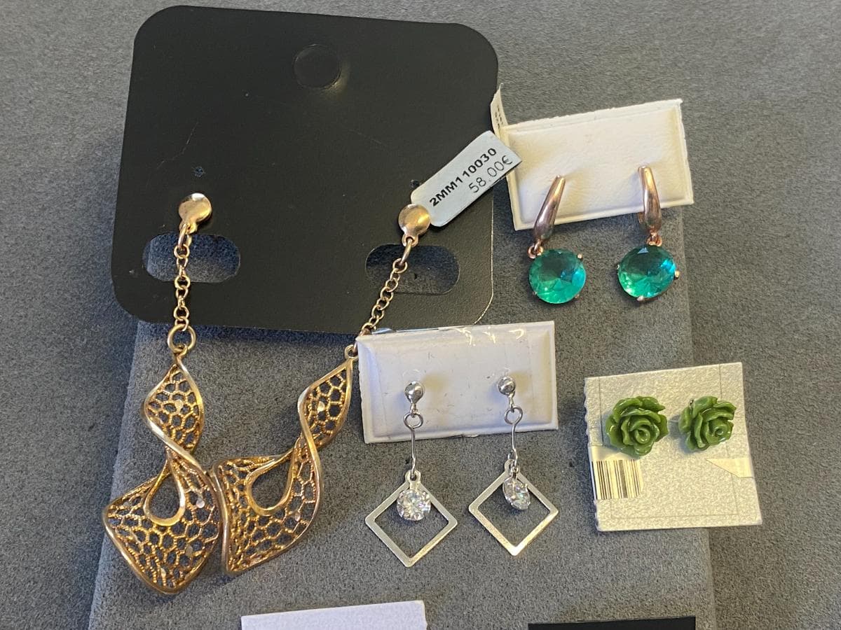 Pendientes de plata y otros materiales — imagen 4
