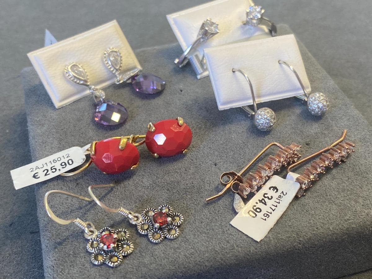 Pendientes de plata y otros materiales — imagen 2