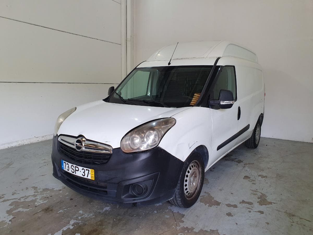 Opel Combo 1.6 CDTI · Ano 2017 — image 1