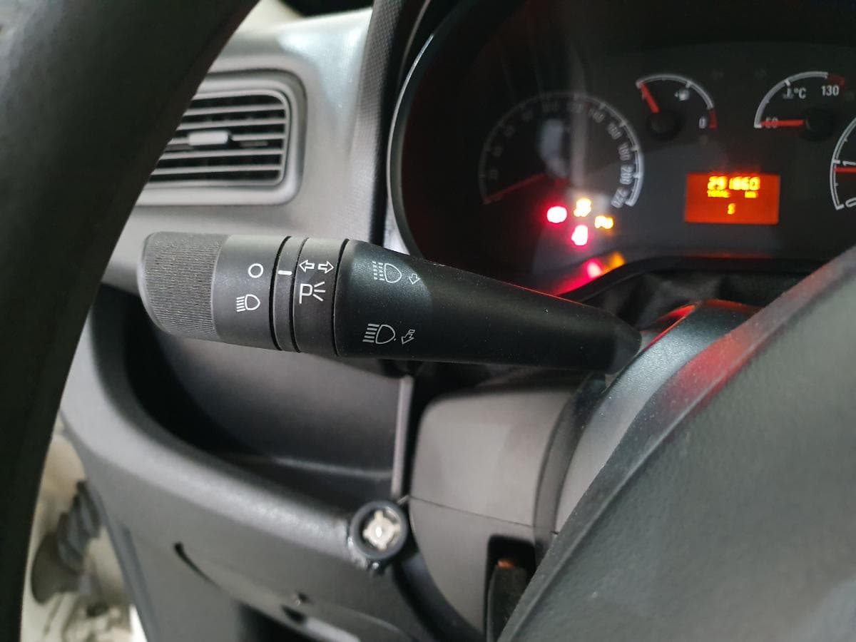 Opel Combo 1.6 CDTI · Ano 2017 — image 27