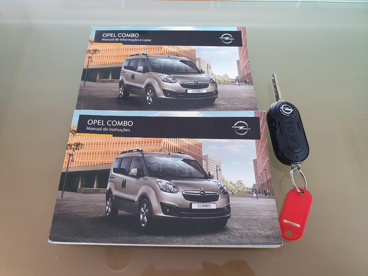 Opel Combo 1.6 CDTI · Ano 2017 — image 40