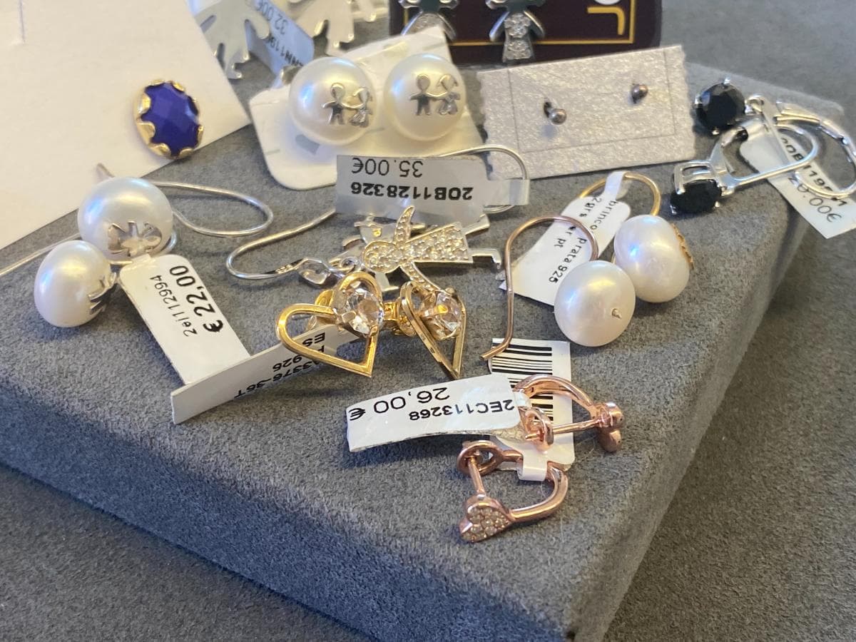 Pendientes de plata y otros materiales — imagen 4