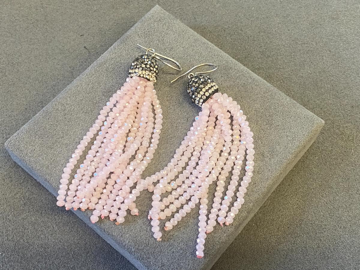 Boucles d'oreilles en argent et autres matériaux — image 2