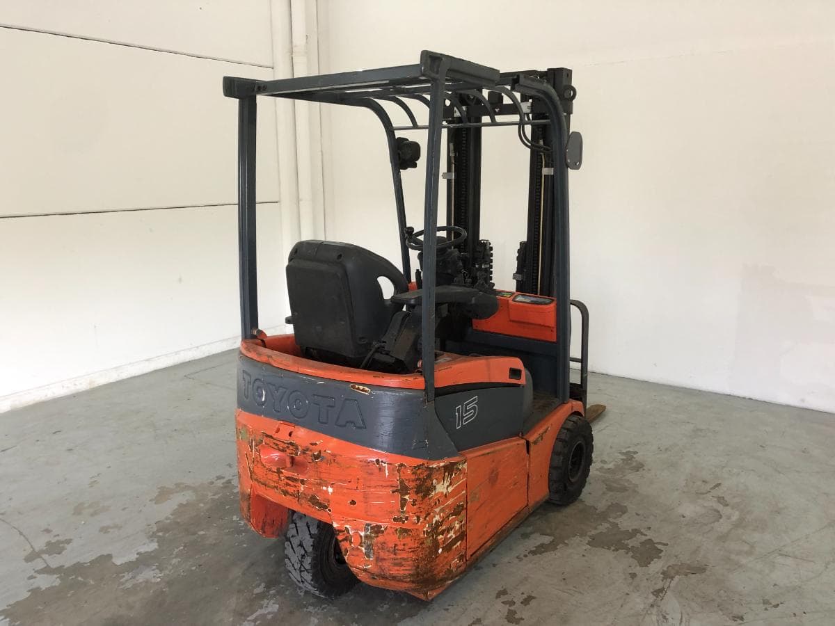 Empilhador Toyota 7FBEST15 — imagen 4