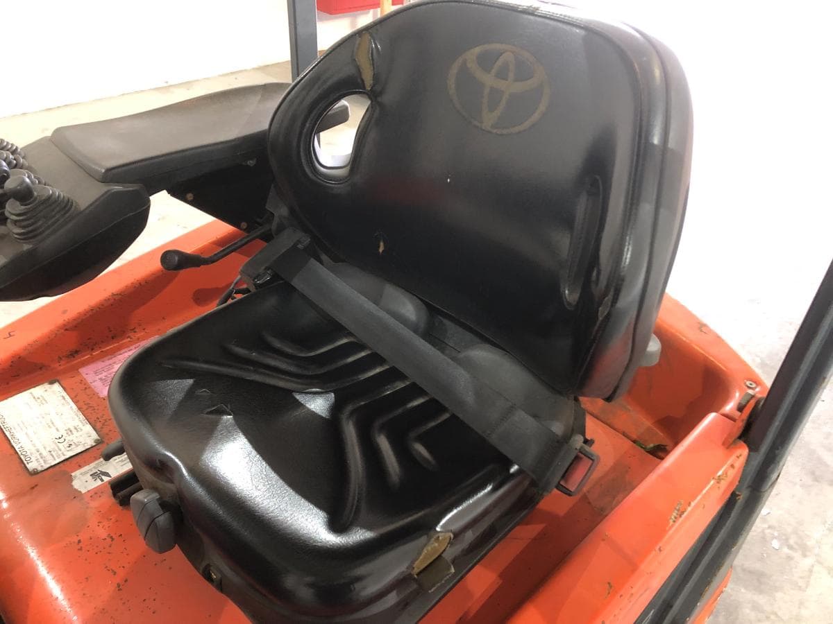 Empilhador Toyota 7FBEST15 — imagen 8