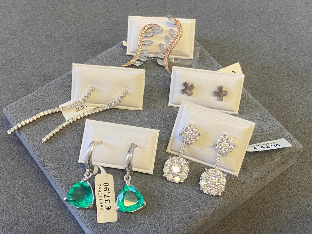 Pendientes de plata y otros materiales — imagen 4