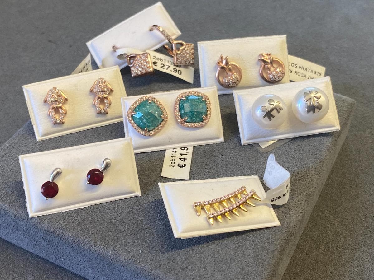 Pendientes de plata y otros materiales — imagen 2