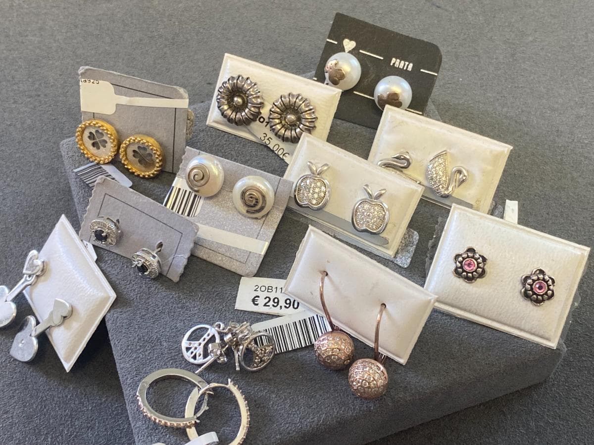Pendientes de plata y otros materiales — imagen 4