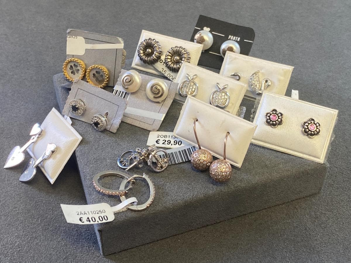 Pendientes de plata y otros materiales — imagen 5
