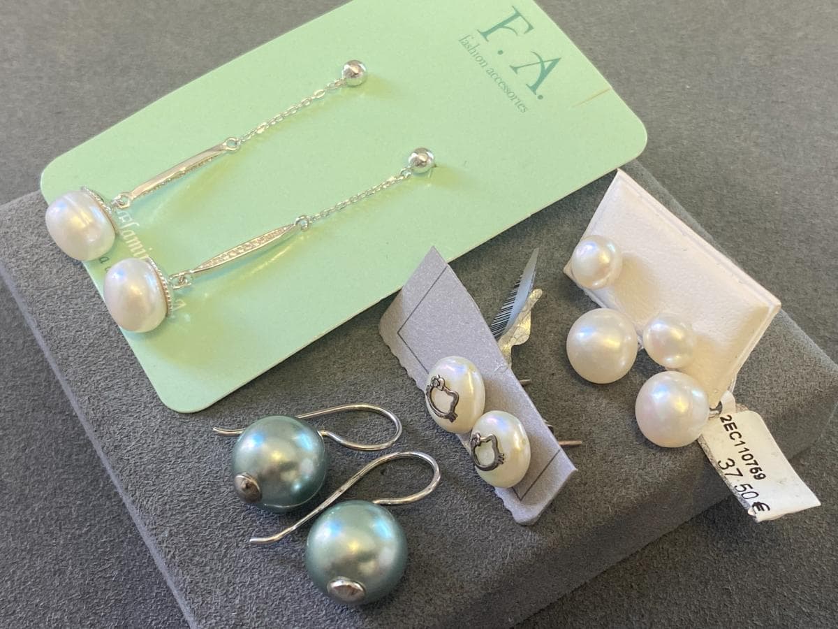 Pendientes de plata y otros materiales — imagen 2