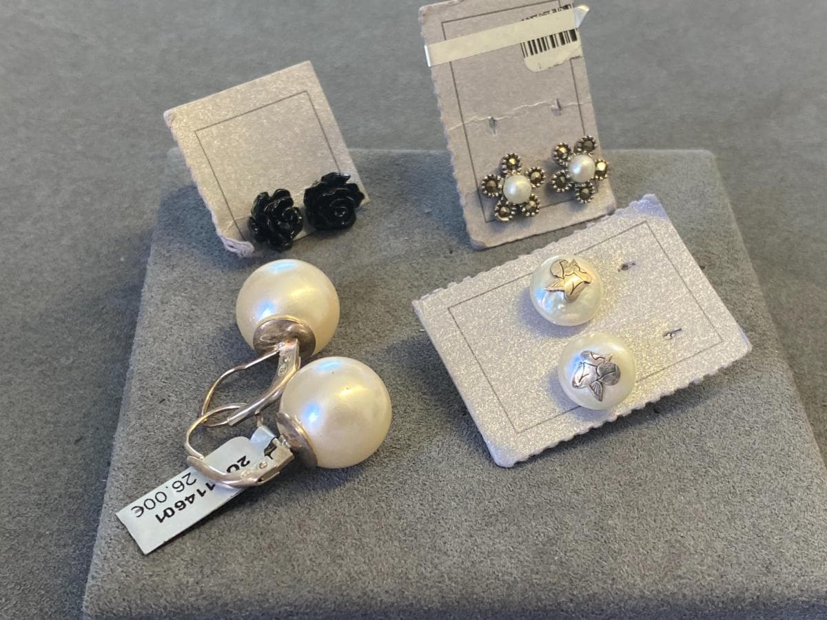 Pendientes de plata y otros materiales — imagen 2