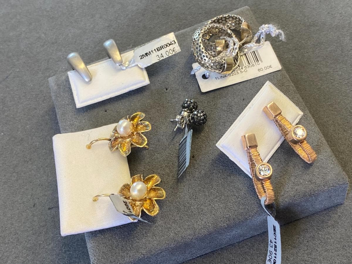 Pendientes de plata y otros materiales — imagen 4