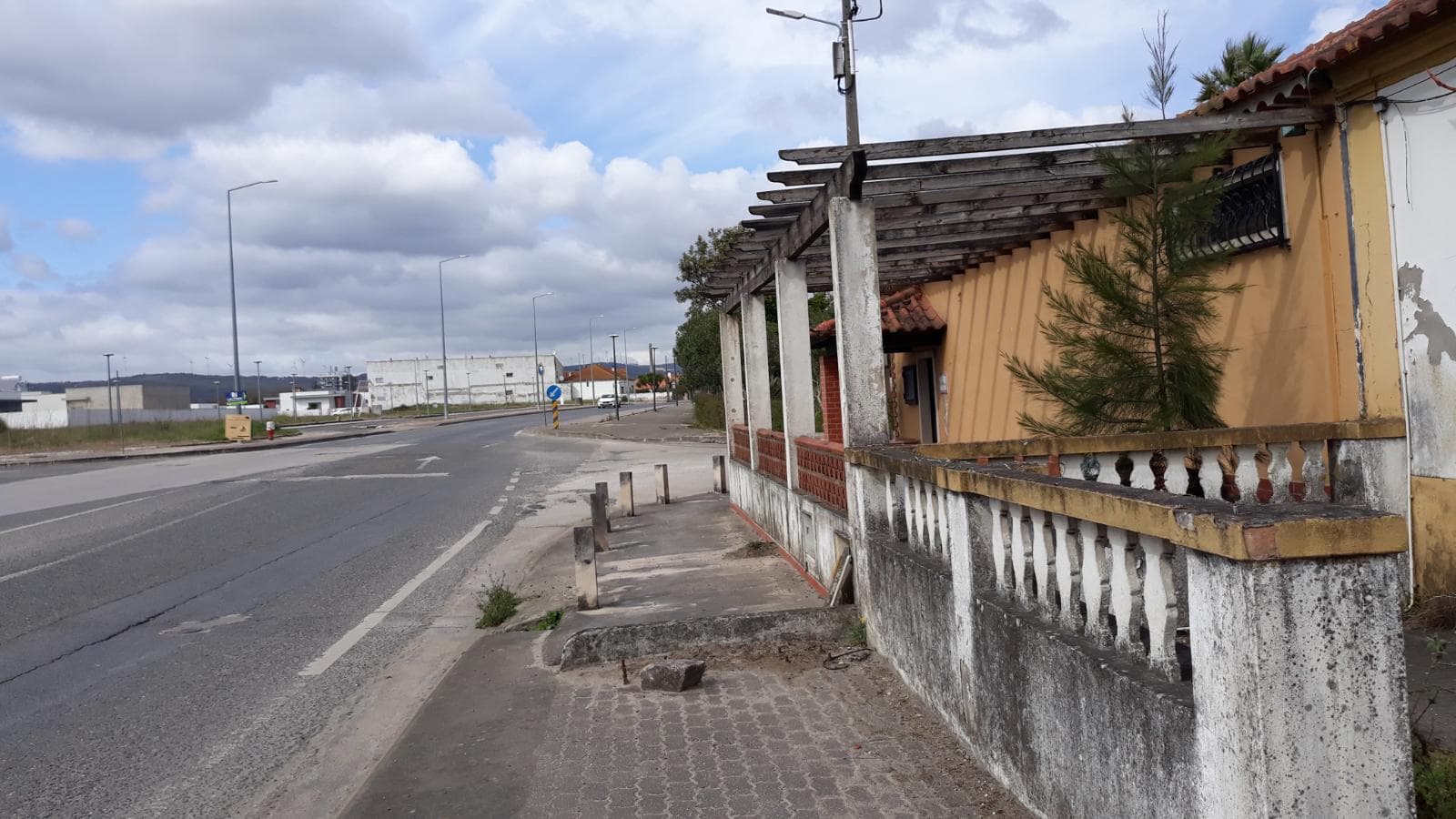 Moradia V3 com Logradouro· Rio Maior — image 12