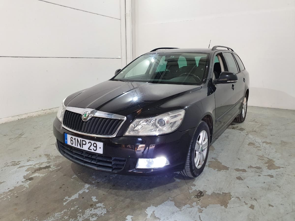 Skoda Octavia 1.6 TDI · Ano 2013 — image 1