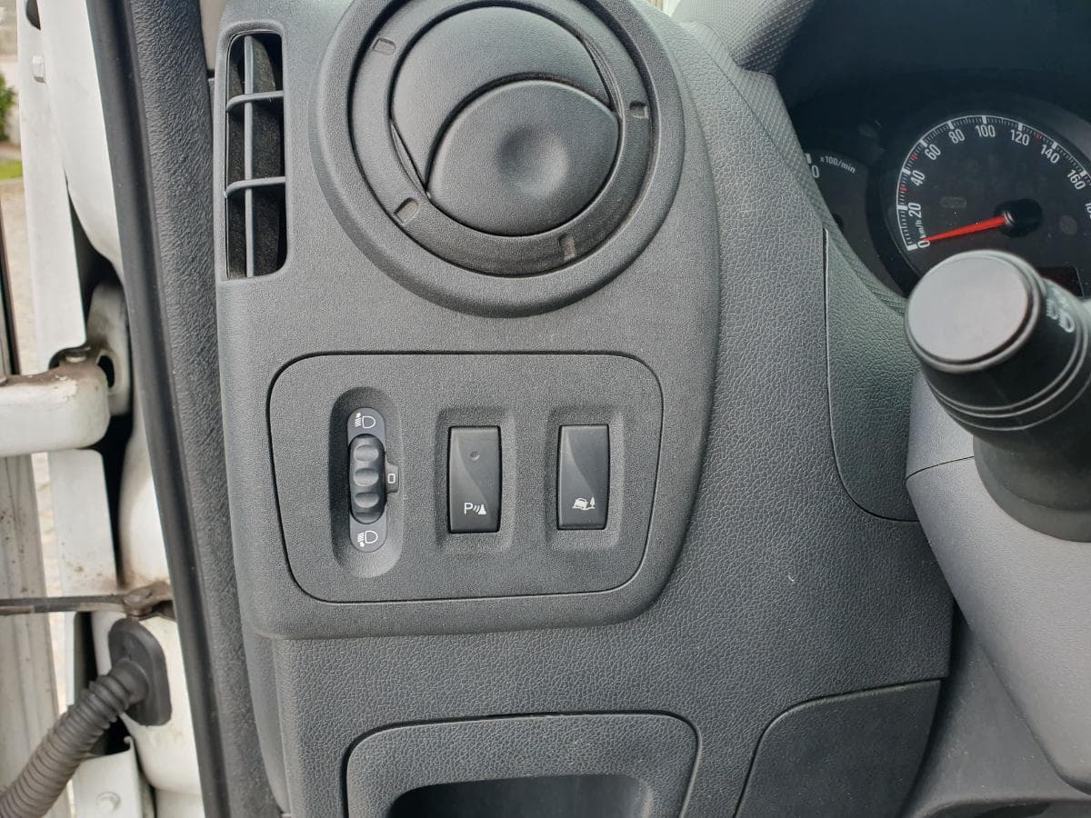 Opel Movano 2.3 CDTI · Ano 2018 — imagen 31