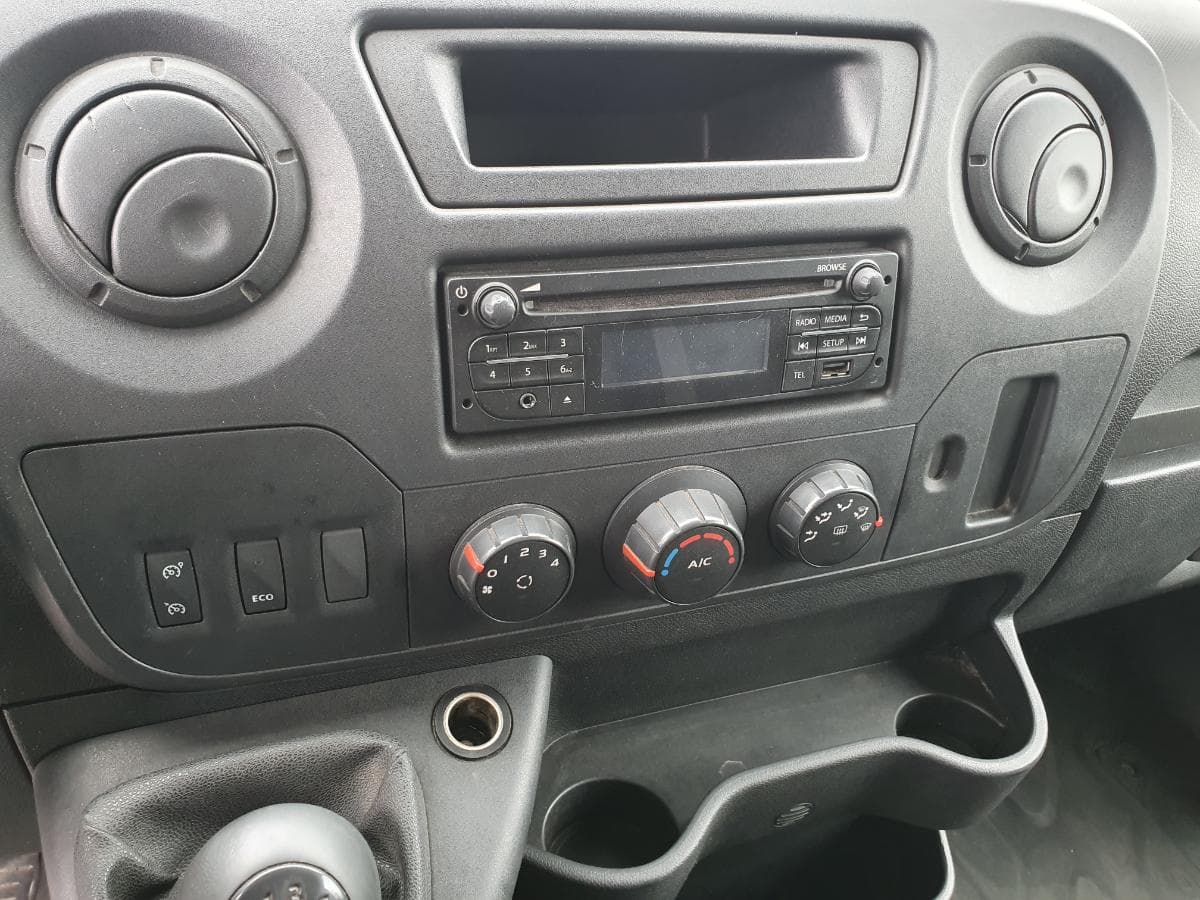 Opel Movano 2.3 CDTI · Ano 2018 — imagen 37