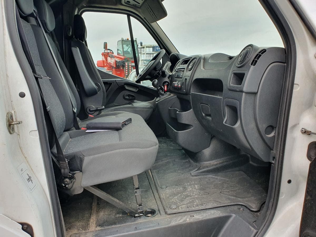 Opel Movano 2.3 CDTI · Ano 2018 — image 25