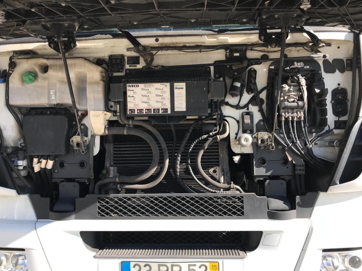 Iveco Stralis XP460 · Ano 2015 — imagen 4