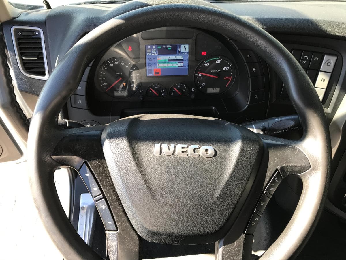 Iveco Stralis XP460 · Ano 2015 — imagen 27