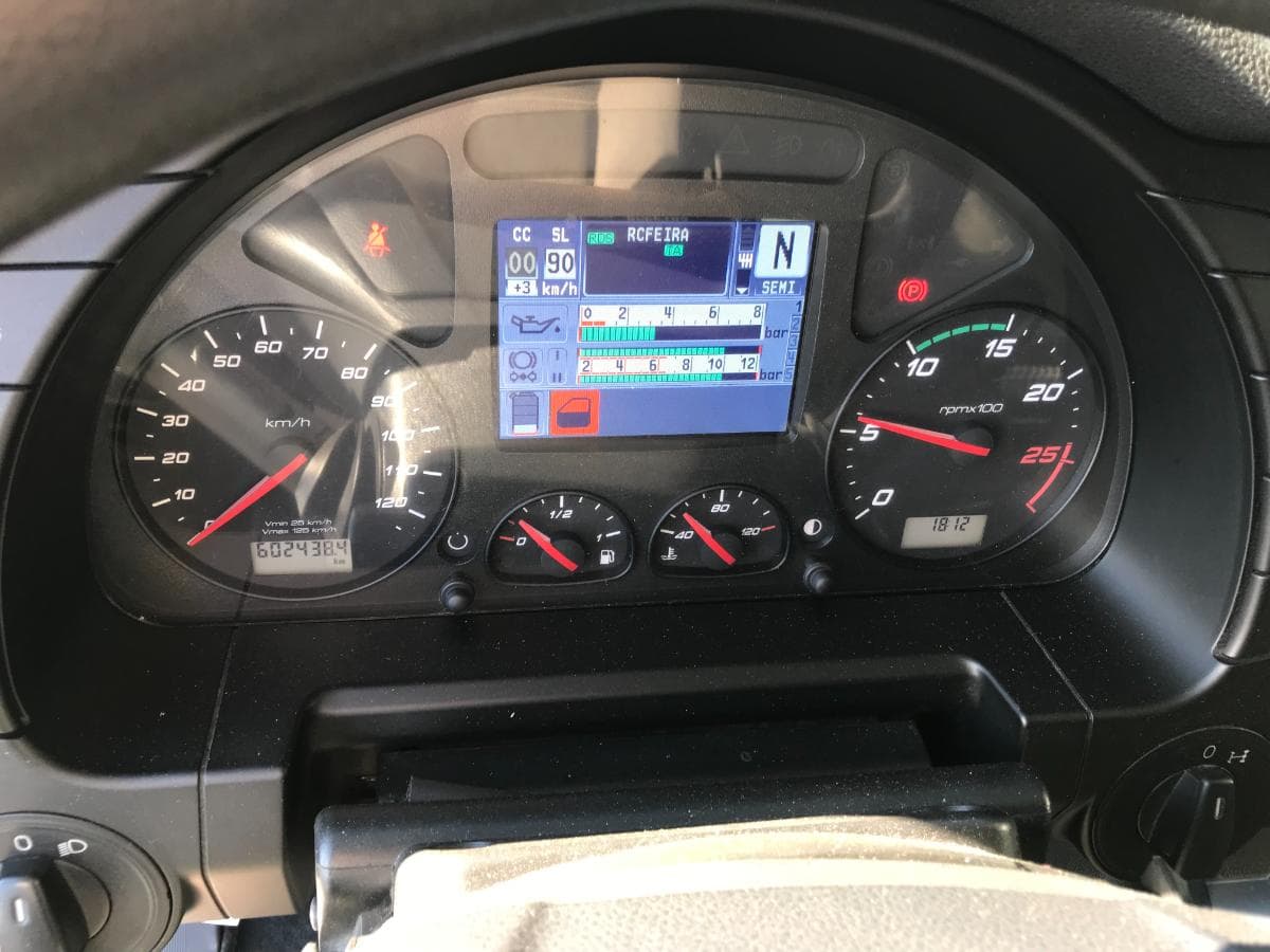 Iveco Stralis XP460 · Ano 2015 — imagen 31