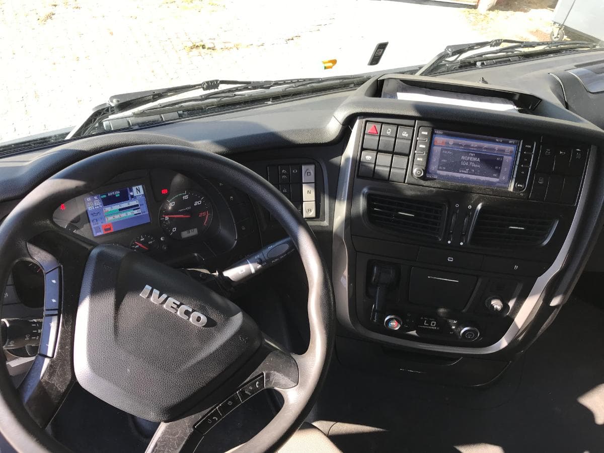 Iveco Stralis XP460 · Ano 2015 — imagen 34