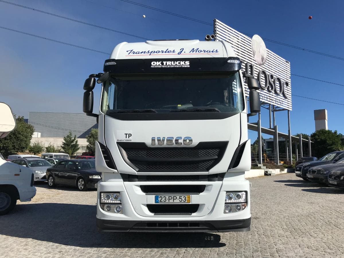 Iveco Stralis XP460 · Ano 2015 — image 3
