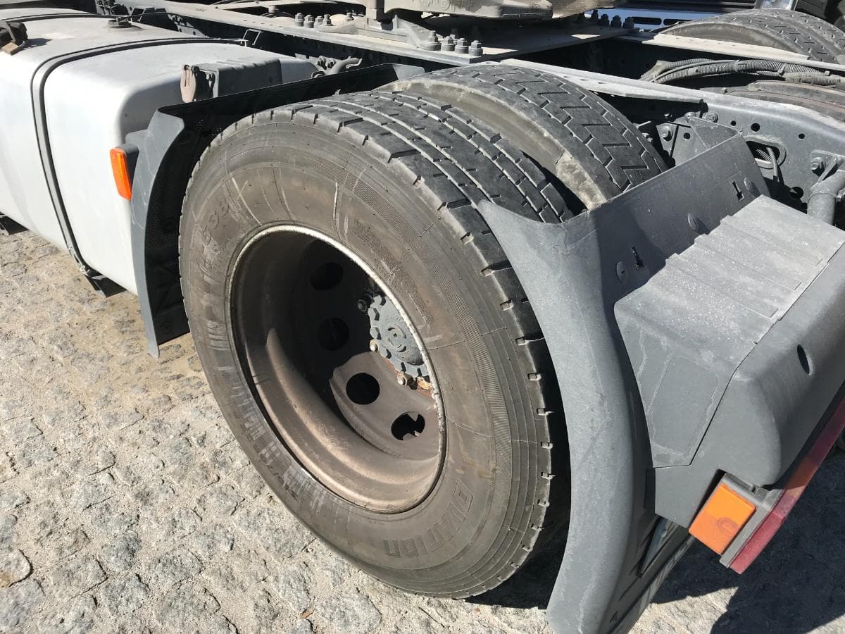 Iveco Stralis XP460 · Ano 2015 — image 13