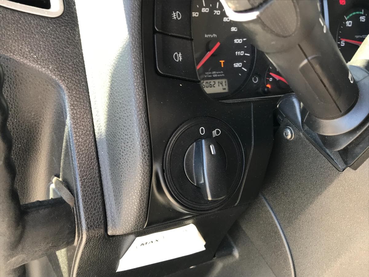 Iveco Stralis XP460 · Ano 2015 — image 18