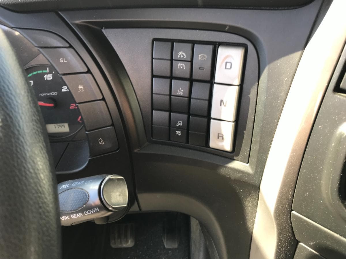 Iveco Stralis XP460 · Ano 2015 — image 19